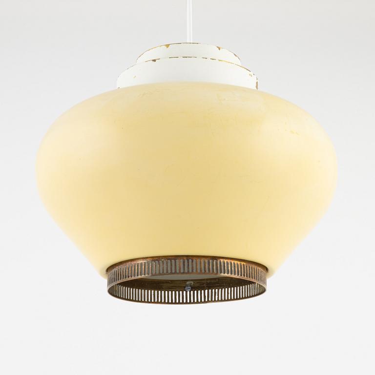 Alvar Aalto, taklampa, modell A 333, Valastustyö, Finland.