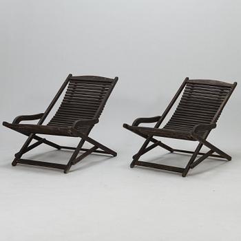 A pair of late 20th century Scandinavian Design Jutlandia deck chairs.