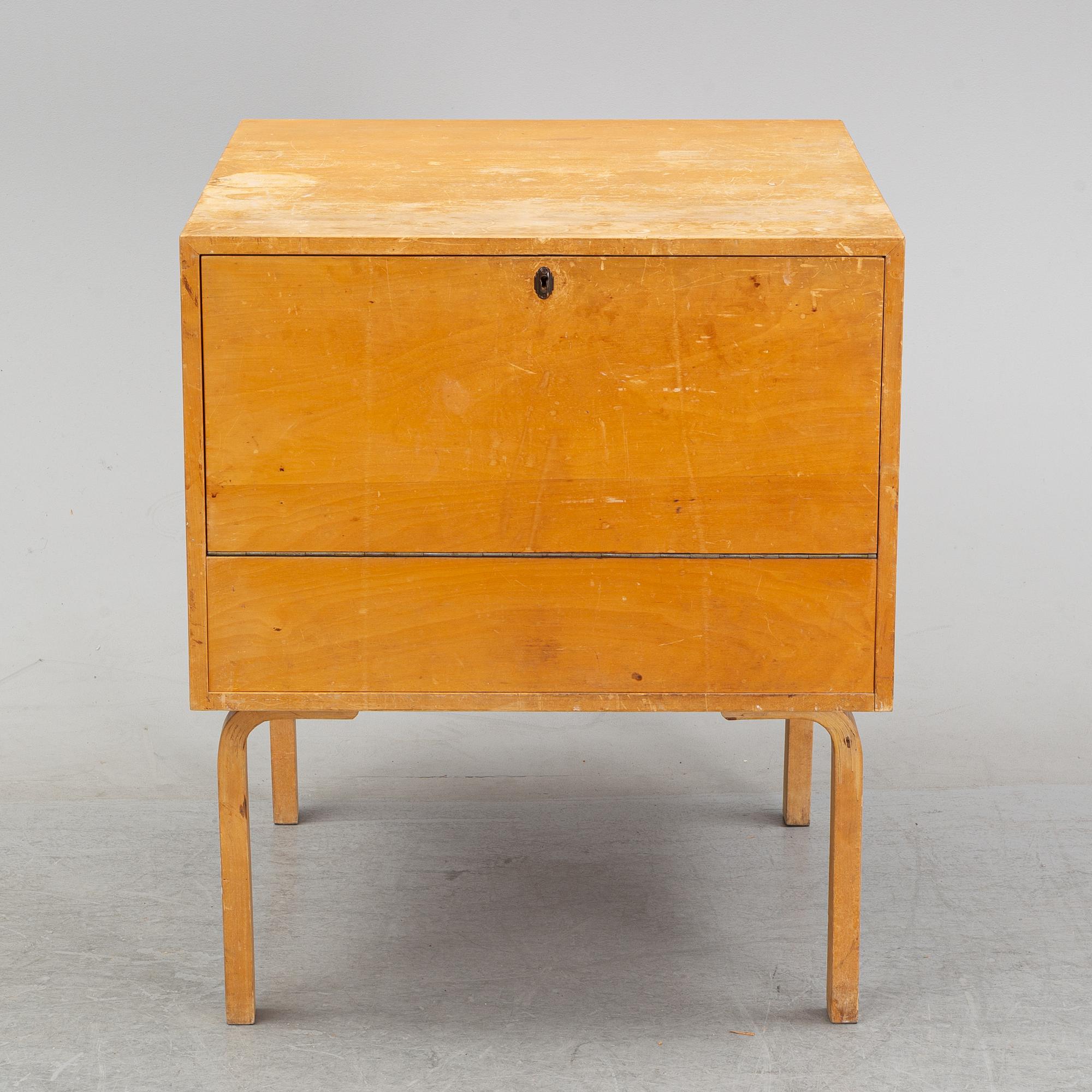 A mid 20th century bar cabinet/cabinet, Artek, Finland.