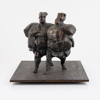 Gudrun Eduards, Gudrun Eduards, bronze, "Fat ladies going for a walk".