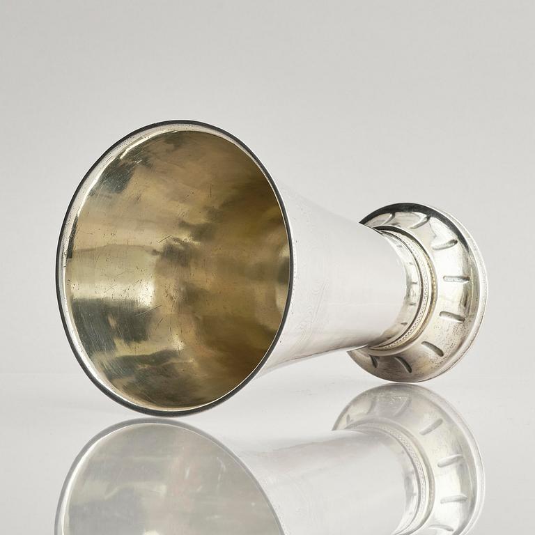 A Swedish silver beaker, mark of Simson Ryberg, Stockholm 1797.