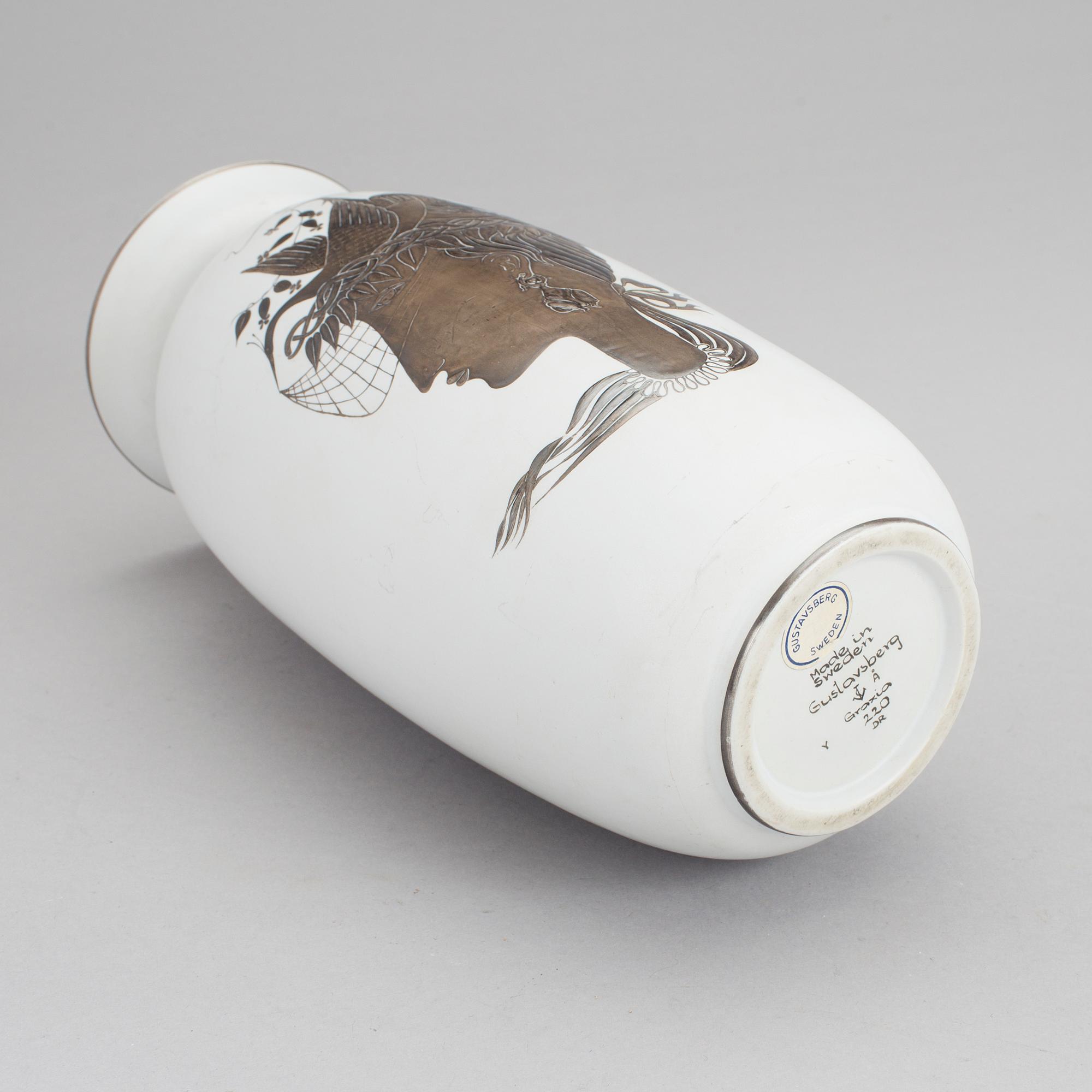 A STIG LINDBERG VASE, stoneware, "Grazia", Gustavsberg, 1954.