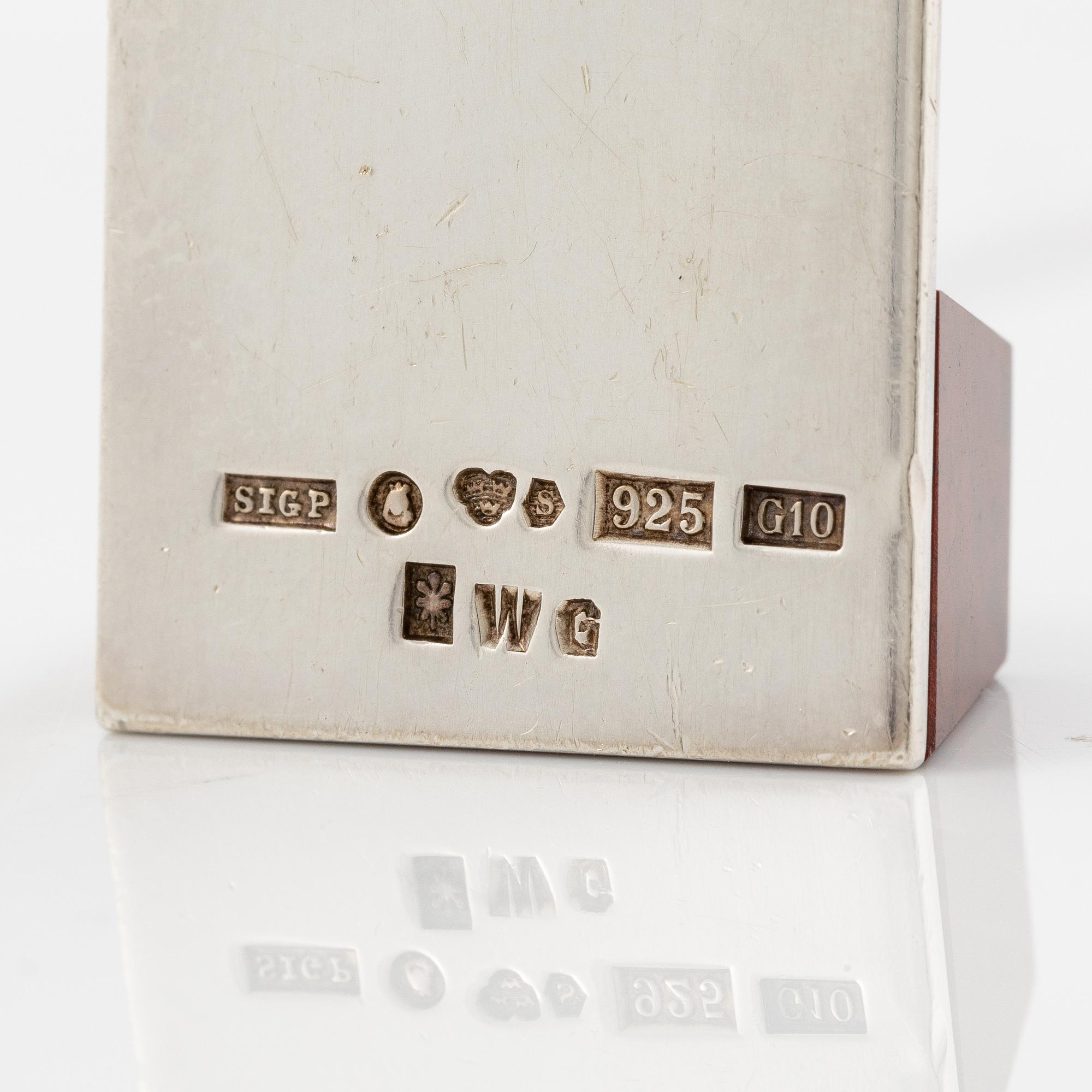 Sigurd Persson, a necklace, silver with red stone (likely jasper), Stockholm 1981.