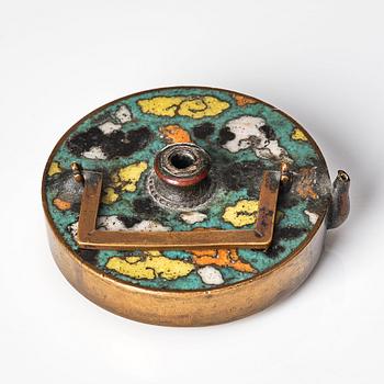 A miniature cloisonné water dropper/pot, Qing dynasty.