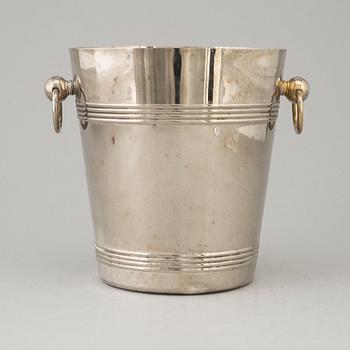 A 20th century champagne cooler.