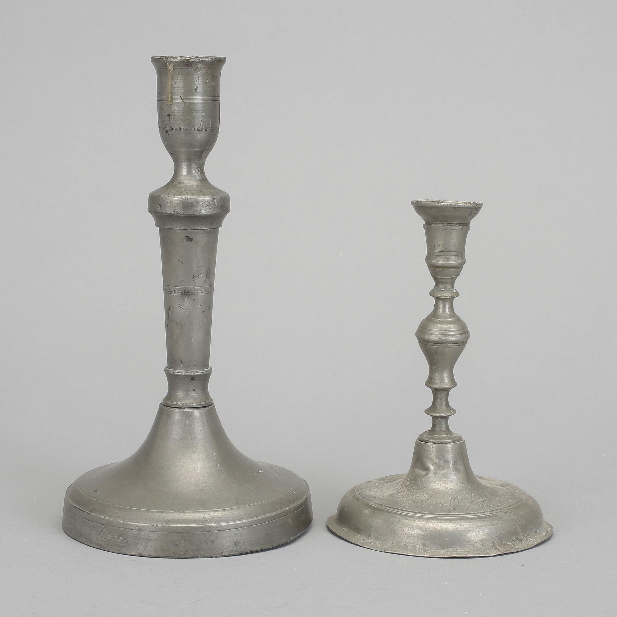 LJUSSTAKAR, 2 st, tenn, 1700/1800-tal.