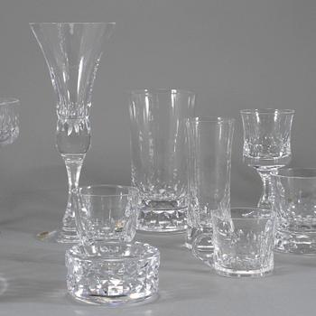 GLASSERVIS, 101 delar, "Prince", Ann och Göran Wärff, Kosta, 1900-talets slut.