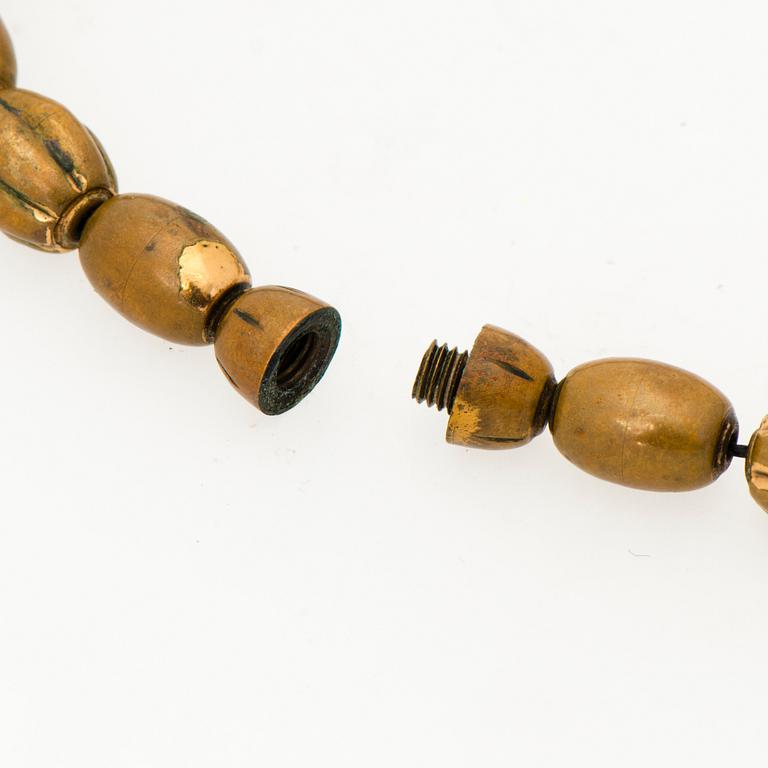 KALEVALA KORU, KAULAKORU ja KORVAKORUT, "Halikon kääty", pronssia, hopeaa.