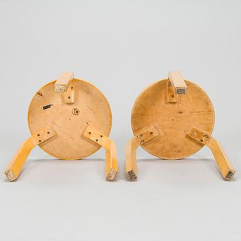 Alvar Aalto, pallar, 2 st, modell 60, Artek, 1960-tal.