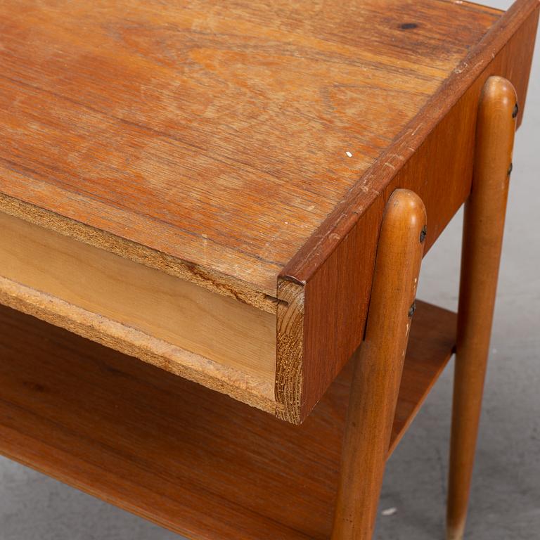 A pair of teak bedside tables, AB Carlströms & Co Möbelfabrik, 1950's/60's.