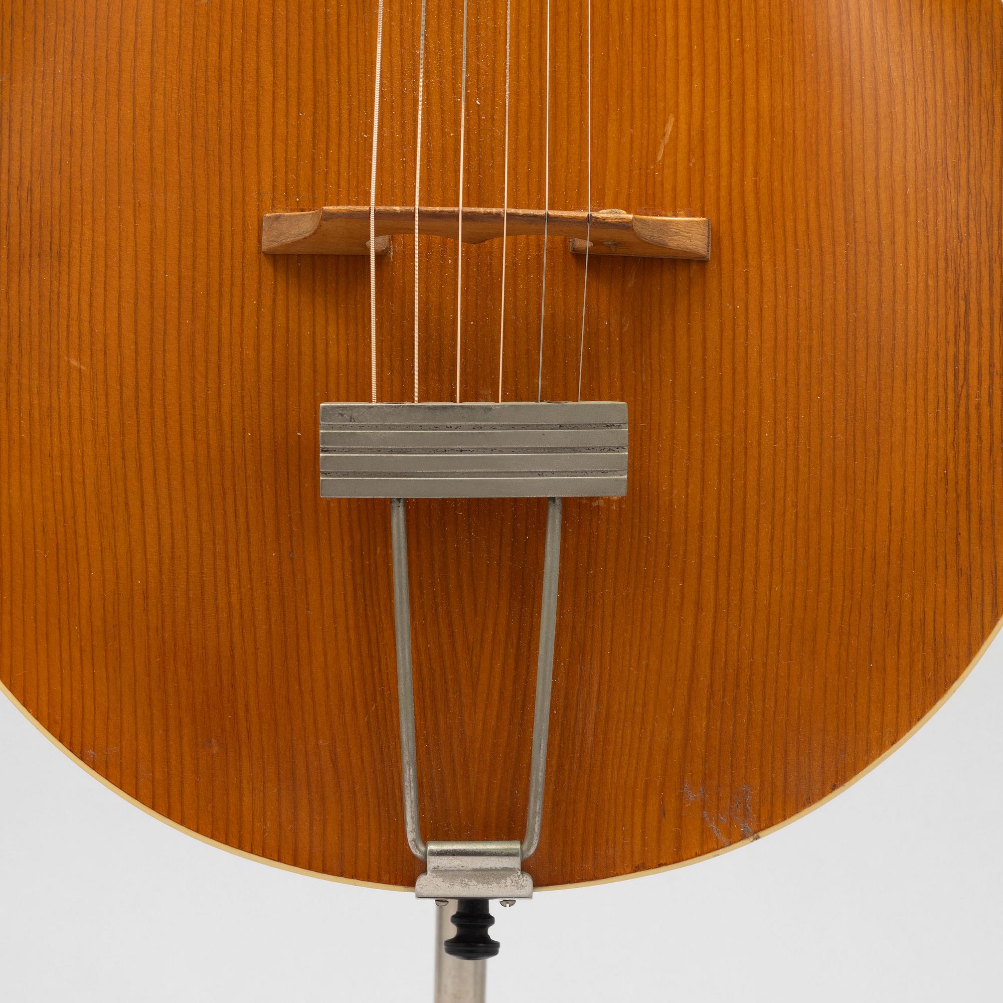 Gibson, "L-1", acoustic guitar, 1912, USA.