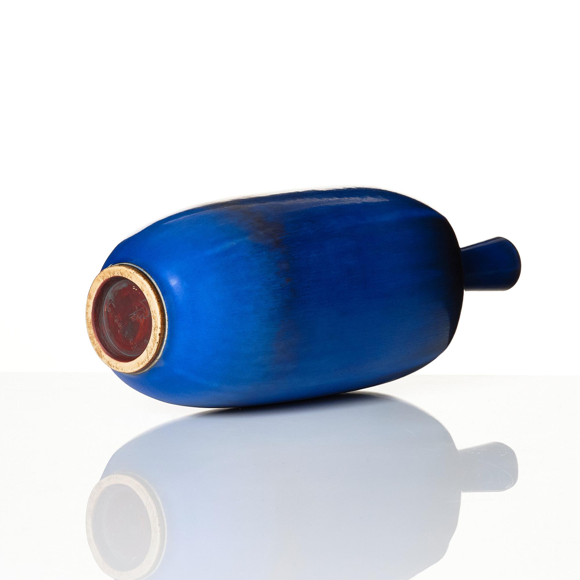 Berndt Friberg, a stoneware vase, Gustavsberg studio, Sweden 1954.