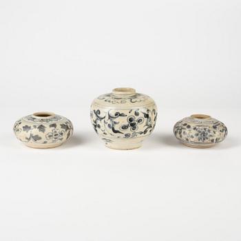 Two blue and white brush washers and a miniature pot, South East Asia, 15th/16th Century.