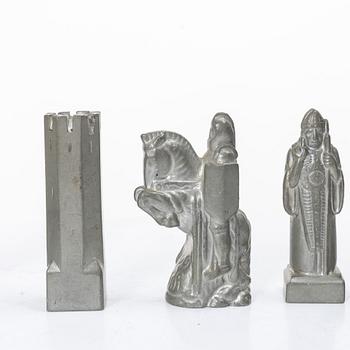 Tore Strindberg, Chess pieces, 32 pcs, Herman Bergmans Gjuteri, Stockholm.