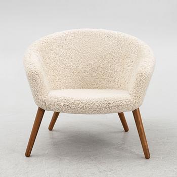 Nanna Ditzel, fåtölj, "Ditzel Lounge Chair 2631",  Fredericia Furniture, Danmark, samtida.