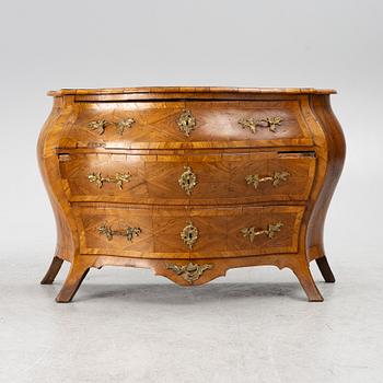 Byrå, rokoko, 1700-talets andra hälft.