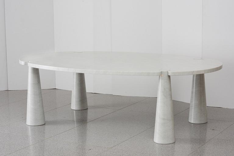 Angelo Mangiarotti, a Cararra marble "Eros" dining table for Skipper, Italy 1970-80´s.