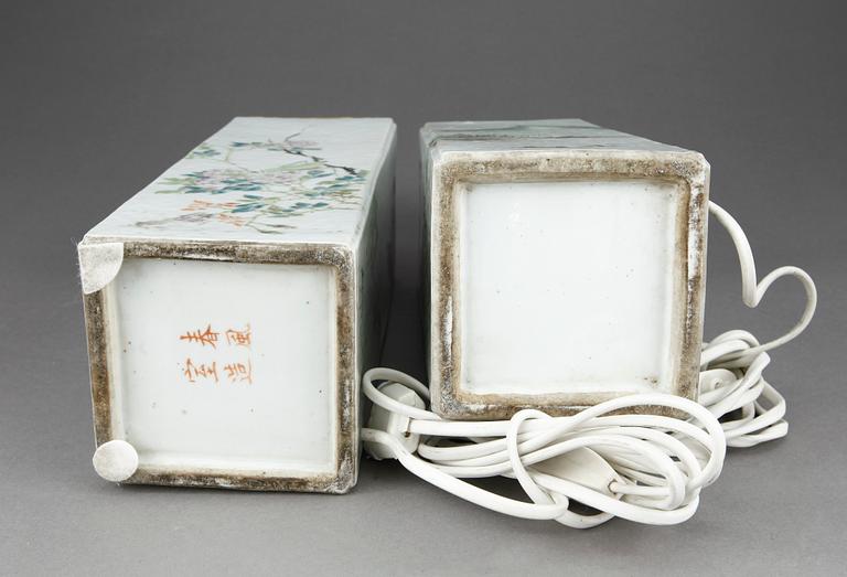 LAMPOR, 2 st, porslin, Kina, 1800/1900-tal.