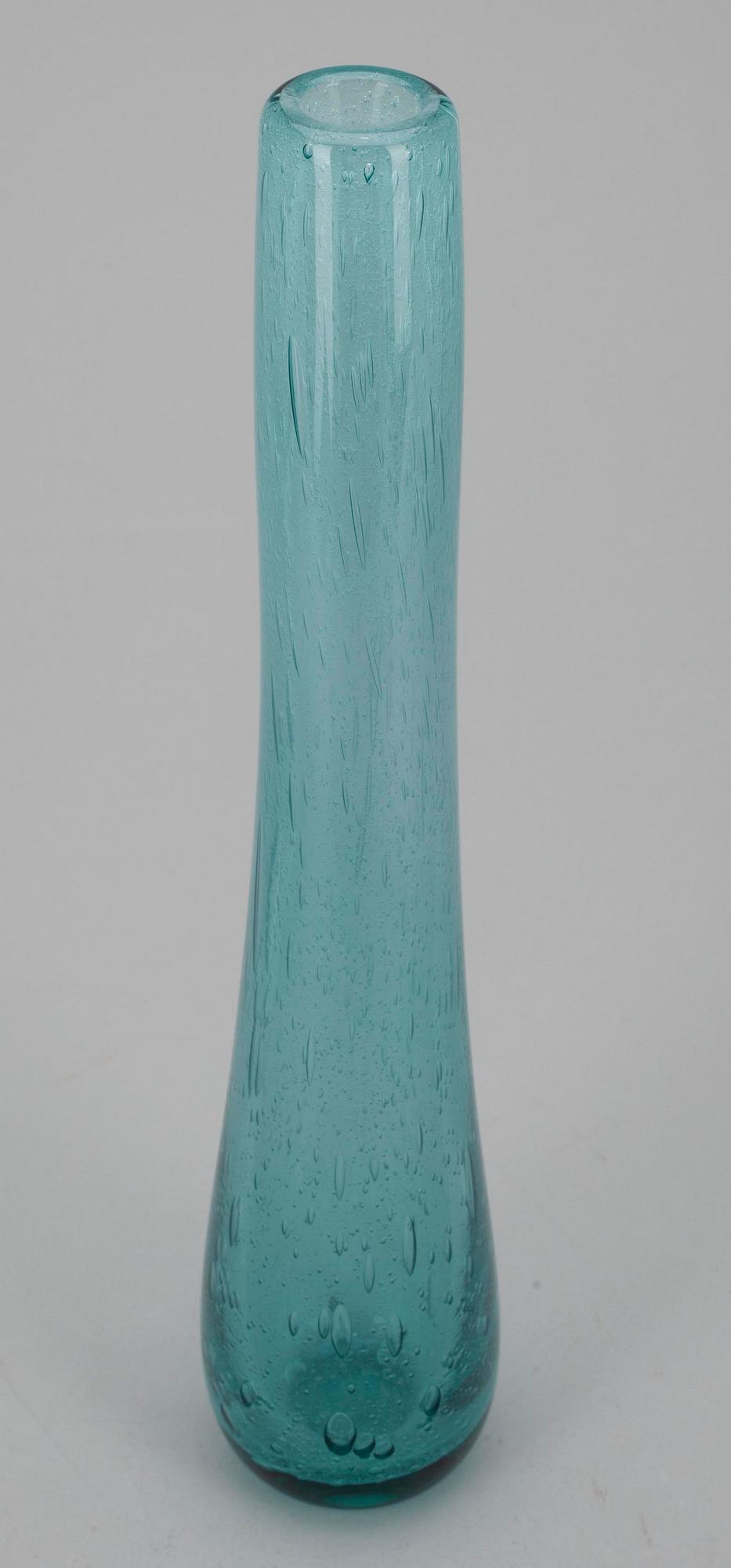 VAS, glas, signerad Tiina Nordström, Iittala.