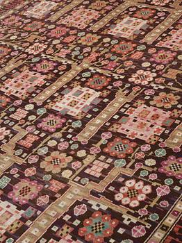 Märta Måås-Fjetterström, MATTO, "Svarta trädgårdsmattan", knotted pile, ca 384-385,5 x 289-303 cm, signed MMF.