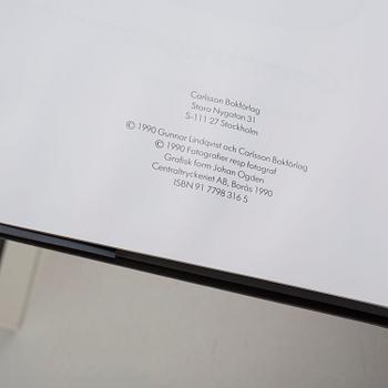 4 books on Swedish glass and porcelain.