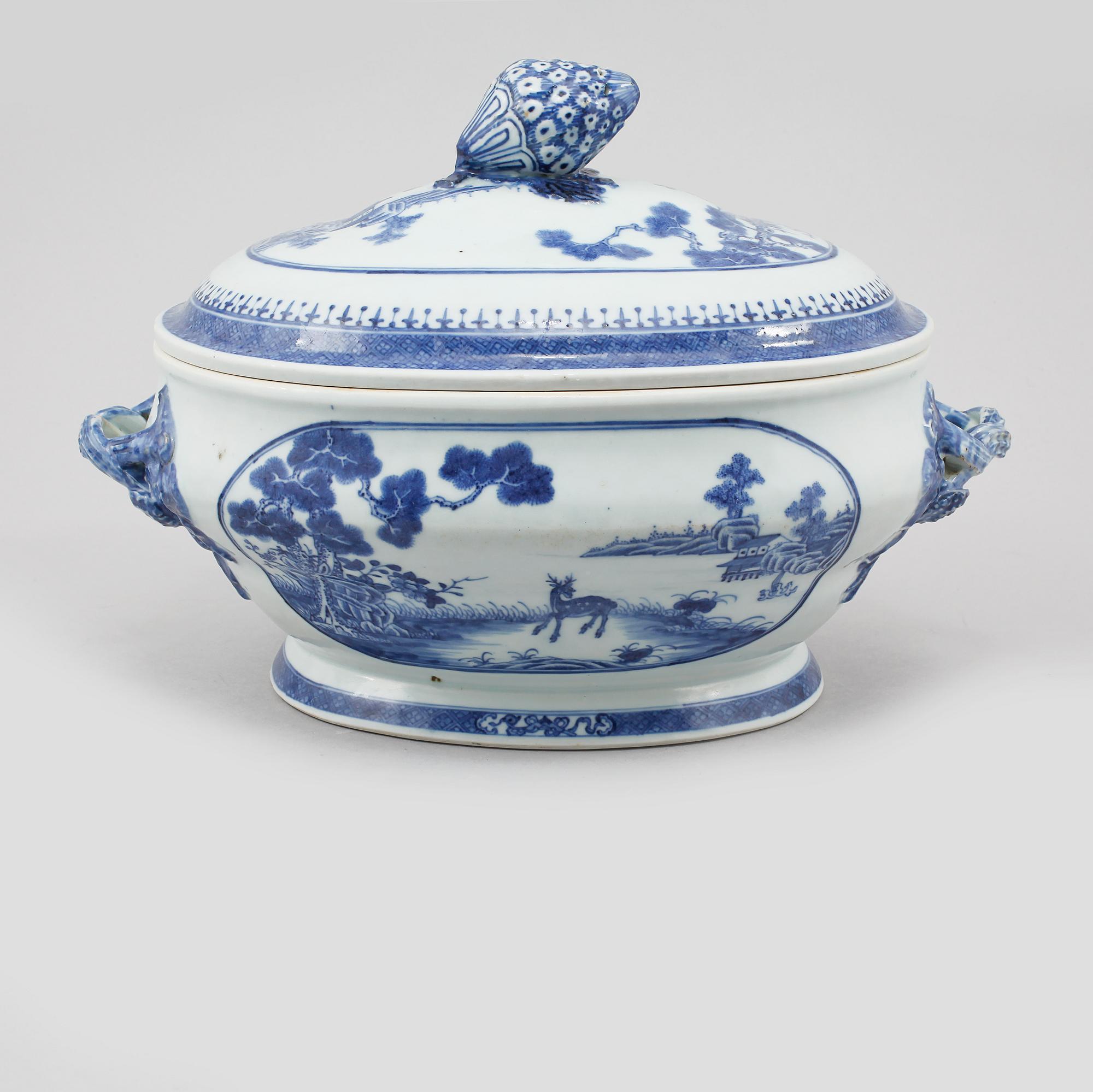 TERRIN, porslin, Kina, 1700-tal.