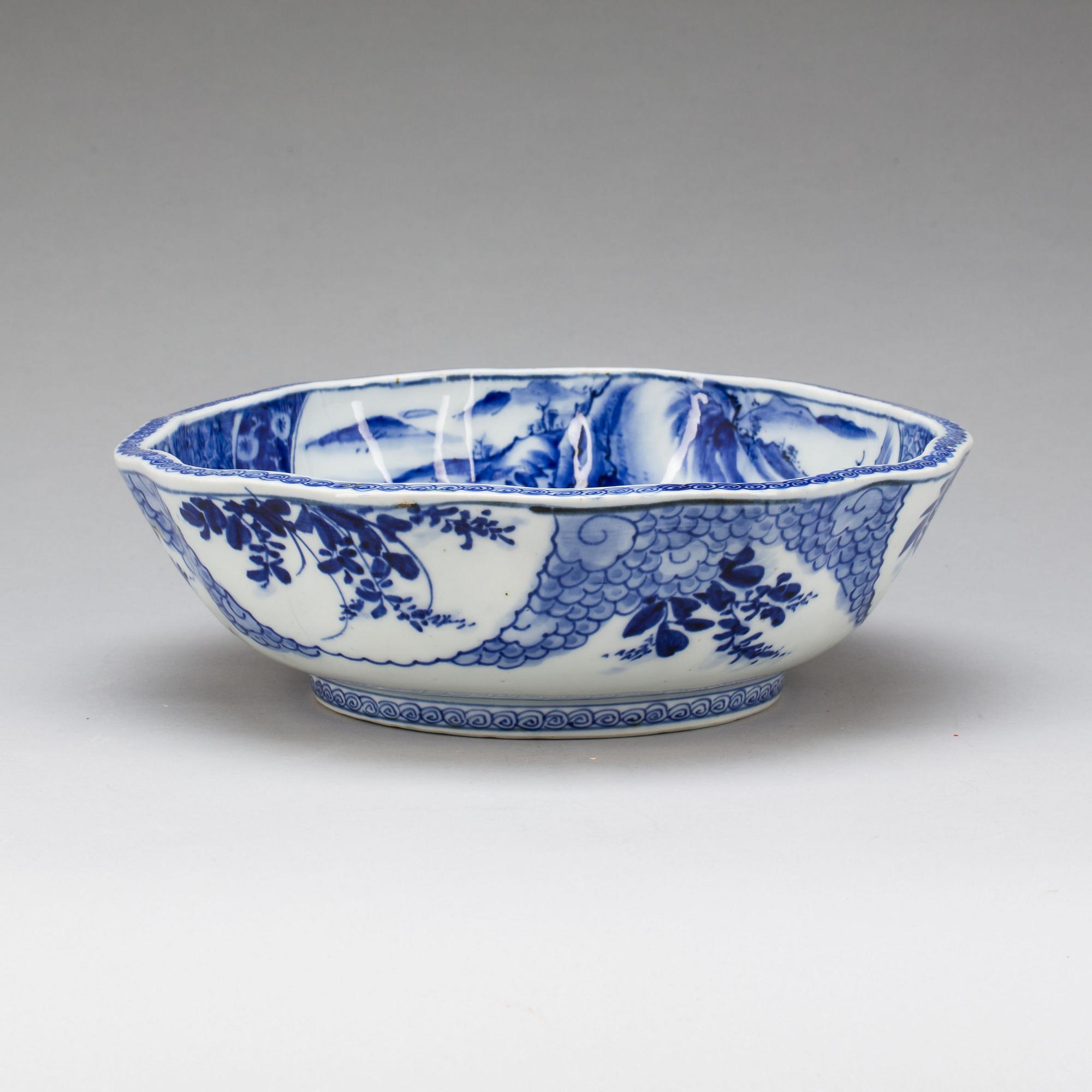 SKÅL, porslin. Japan, 1800-talets slut.