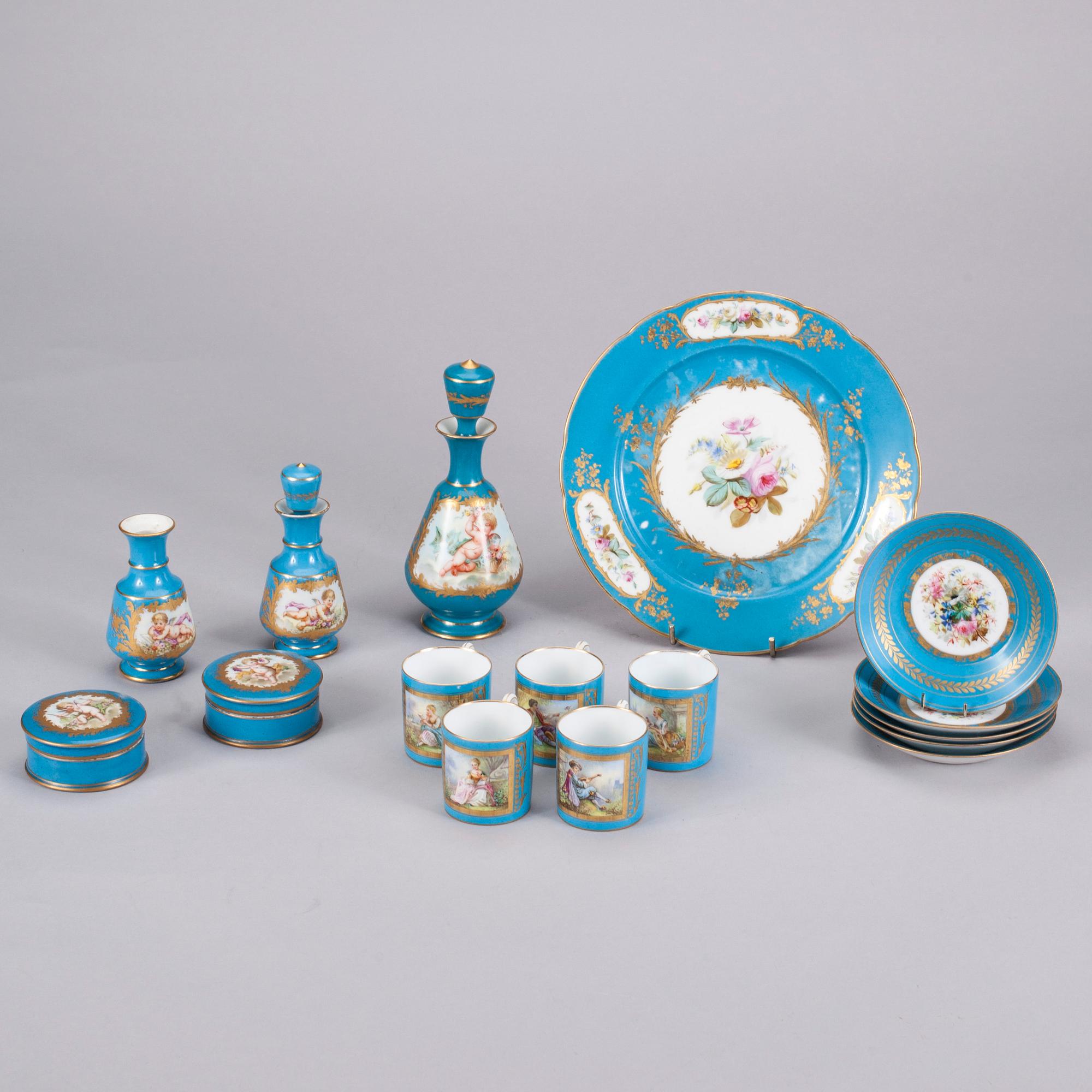 SERVISDELAR, 11 st, Sèvres-liknande märke, 1800-tal.