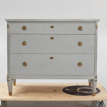 A Gustavian style chest of drawers, first half of the 20th Century.