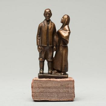 AXEL OLSSON, brons, signerad.