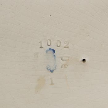 Wilhelm Süss jardinère för  Karslruhe Staatliche Majolika-Manufaktur AG 1900-talets första hälft.