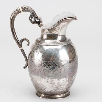 A silver jar, JB Carrington London 1886,