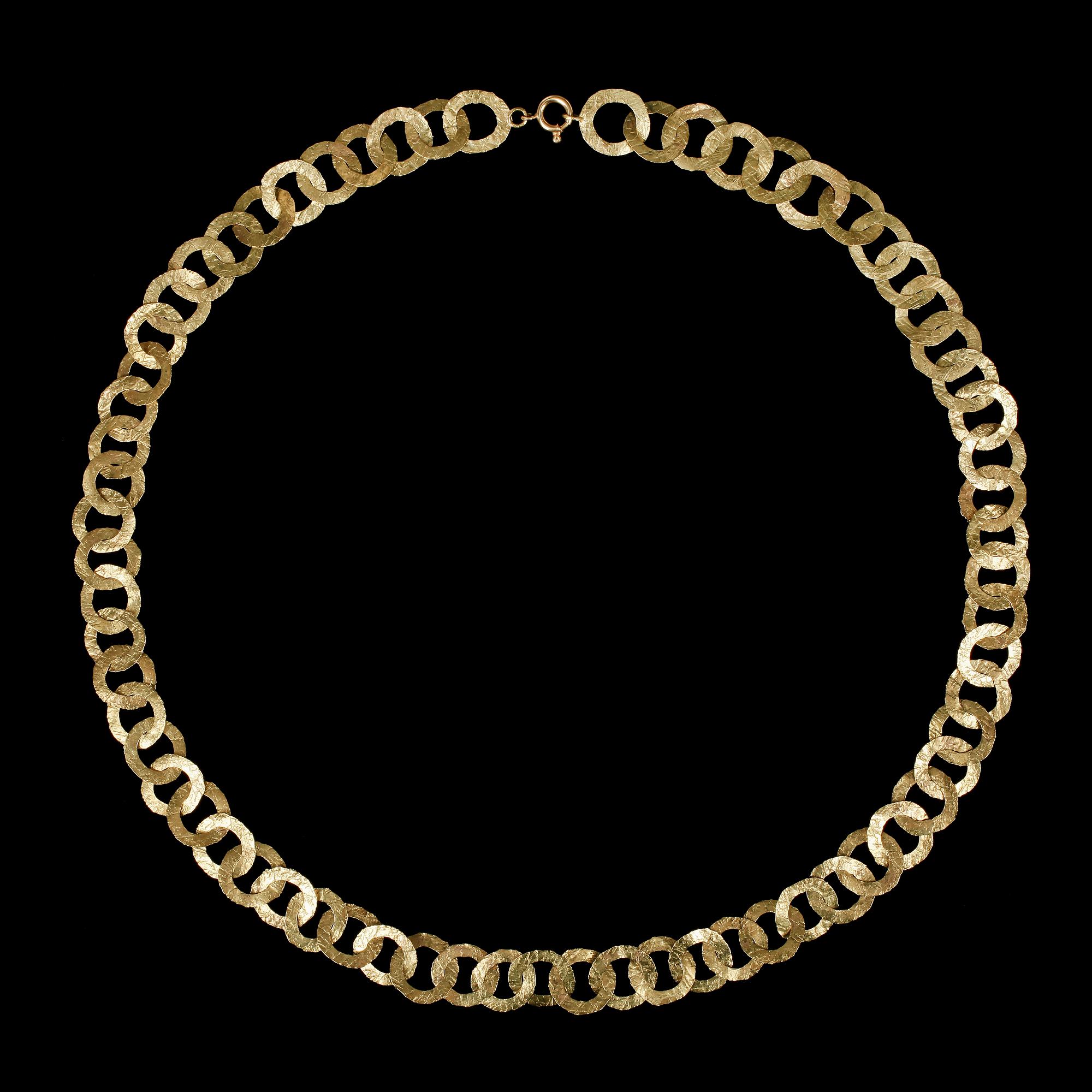 A gold necklace, 70,5 g.