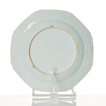 A matched set of 8 blue and white dishes, Qing dynasty, Qianlong (1736-95).