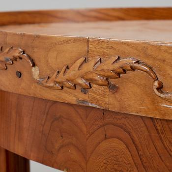 SALONGSBORD, empire, 1800-talets första hälft.