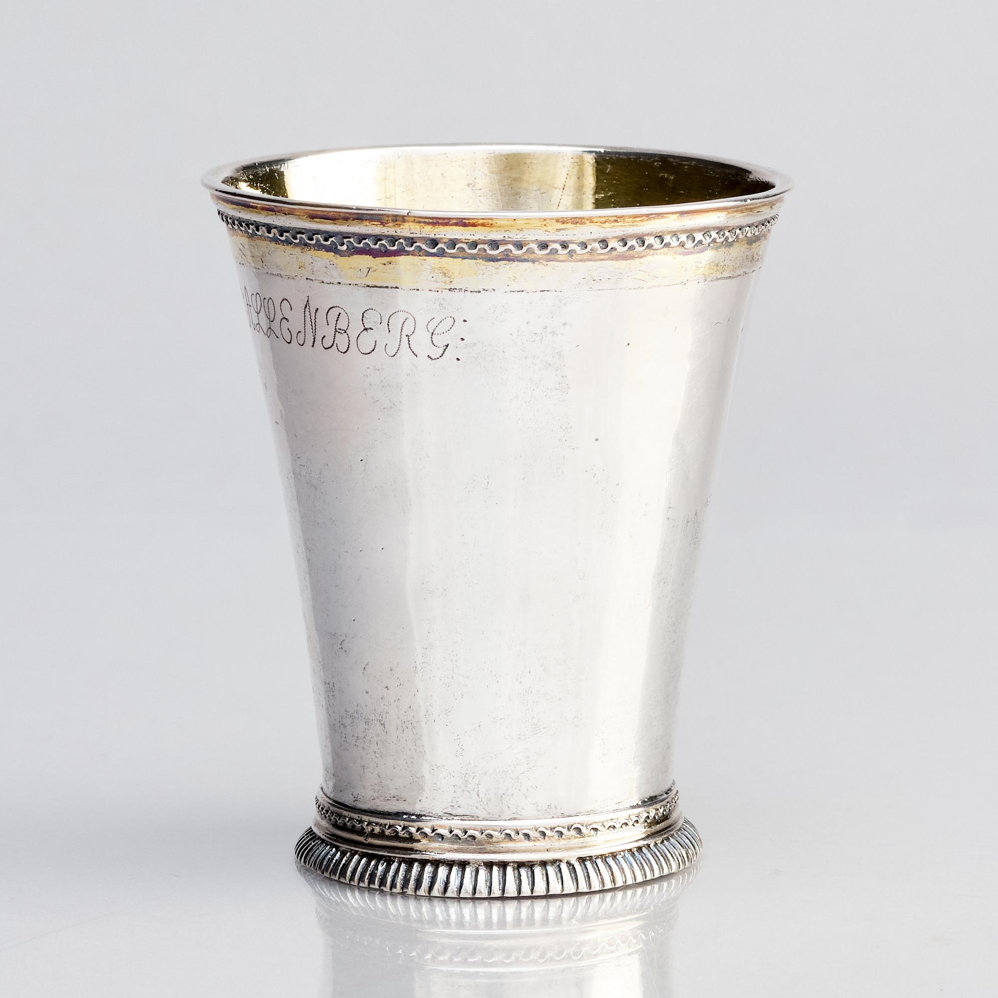 Petter Lund, bägare, delvis förgyllt silver, Nyköping 1728.