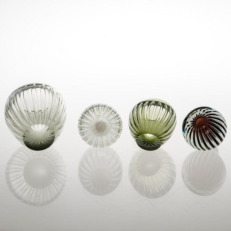 KAJ FRANCK, Four glass vases "Kaisla"(Reed). Three signed K. Franck Nuutajärvi Notsjö. 1950:s.