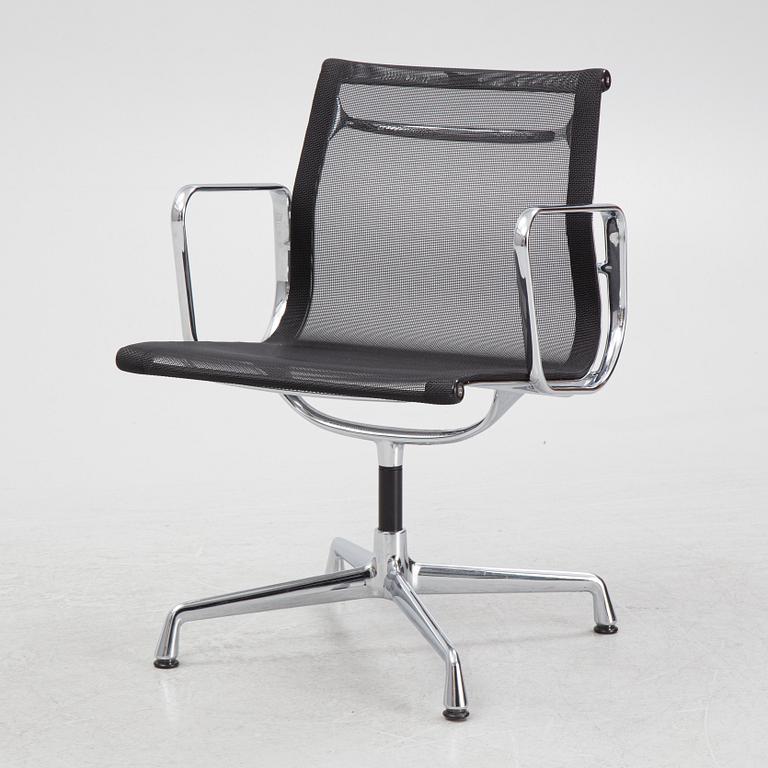 Charles & Ray Eames, karmstol, "EA108", Vitra, 2009.