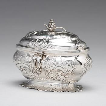 A German 18th century silver sugar casket, probably of Johann Kownatzky, Tilsit 1772.