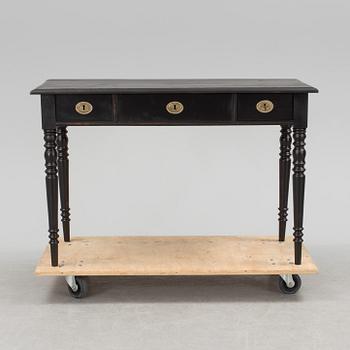 A ca 1900 writing desk.