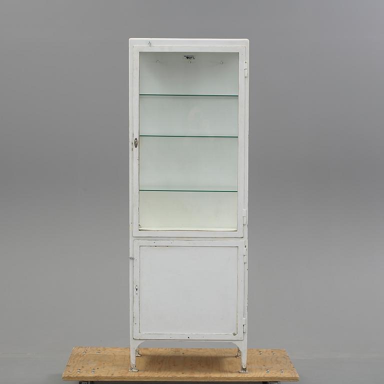 LÄKARSKÅP, 1940/50-tal.