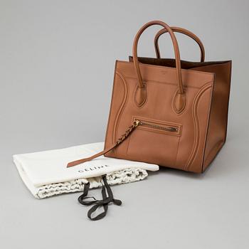 CÉLINE, "Medium Phantom", Bag.