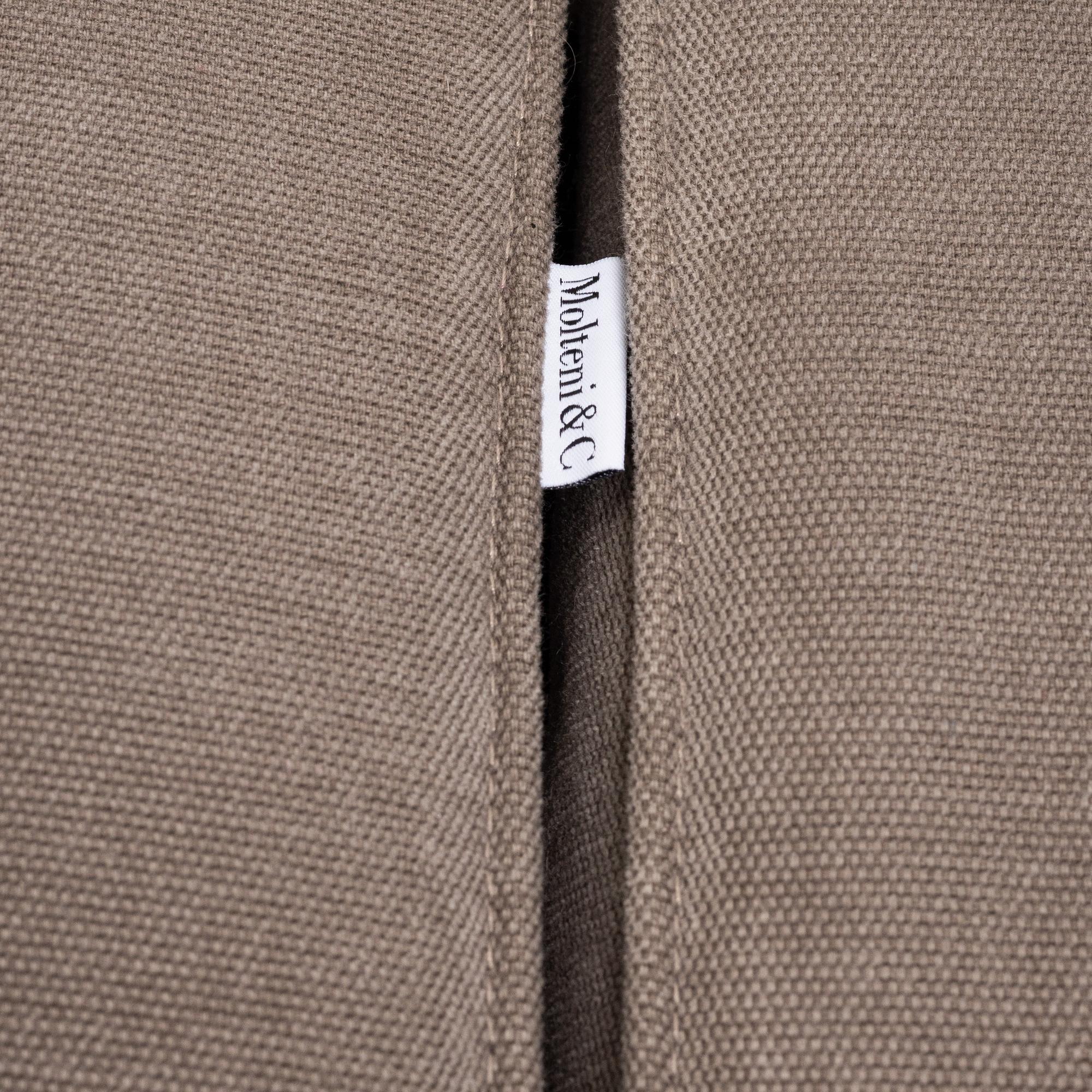 Hannes Wettstein, modulsoffa, 4 delar, "Turner", Molteni, Italien.