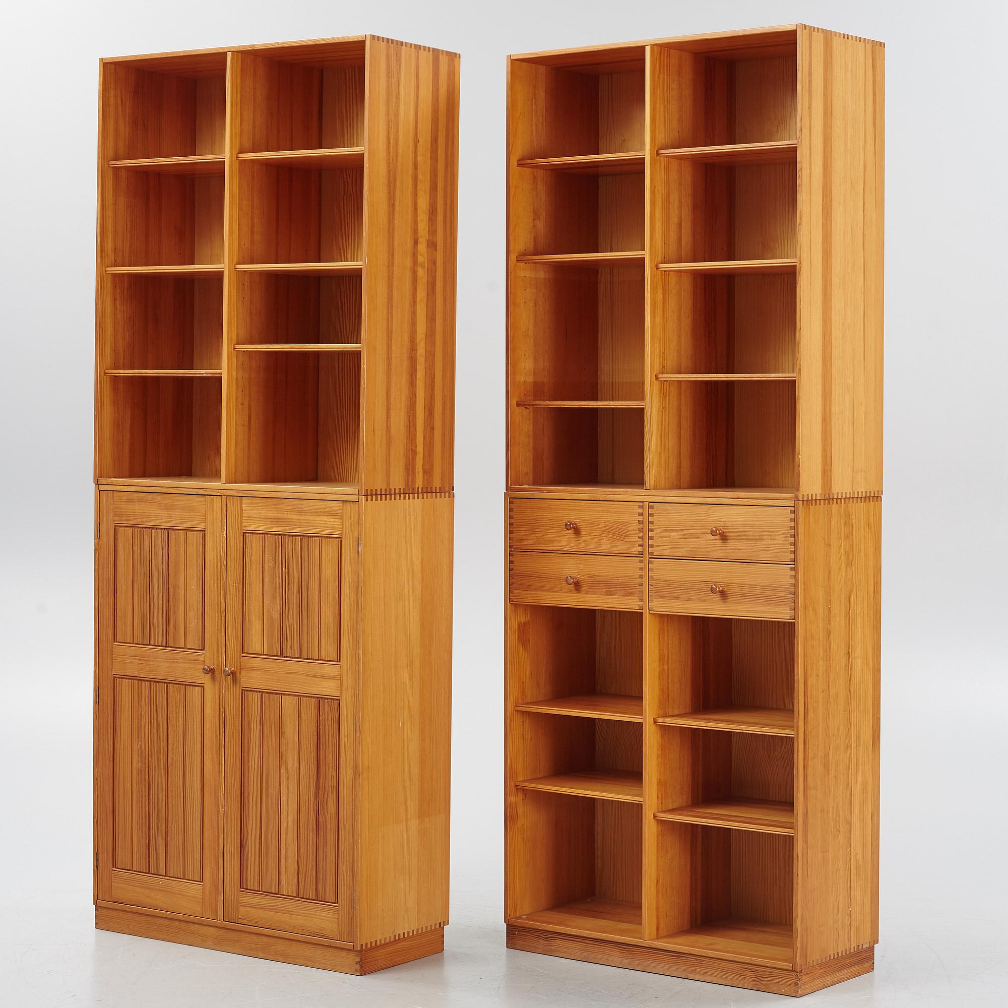 Andreas Hansen, a set of four bookcase modules from Hadsten Træindustri, Denmark.