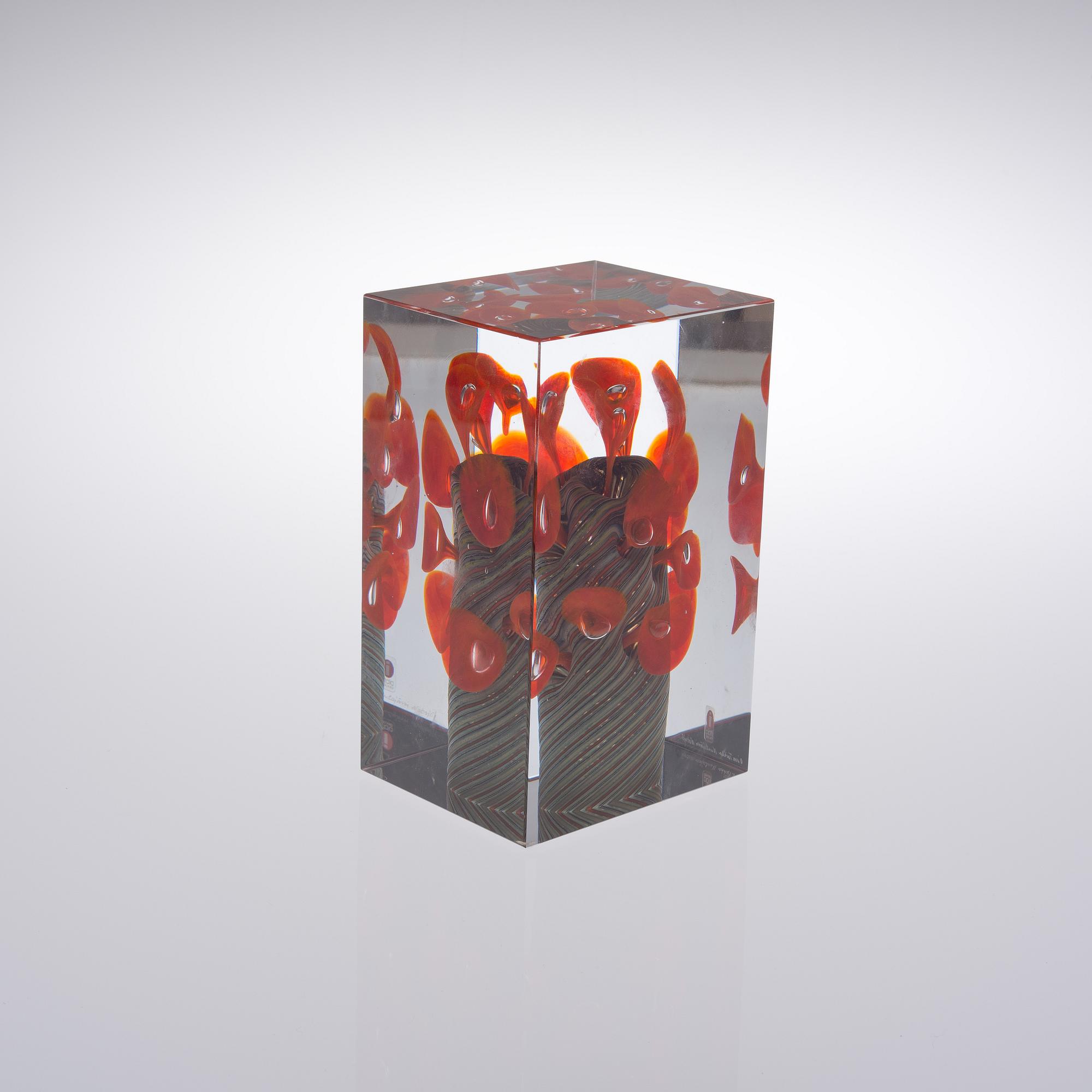 OIVA TOIKKA, GLASKUB. Sign. Oiva Toikka, Nuutajärvi Notsjö.