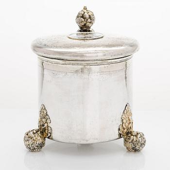 A Swedish baroque parcel-gilt silver tankard, maker's mark of Arvid Falck (master 1667-1691), Stockholm 1693.