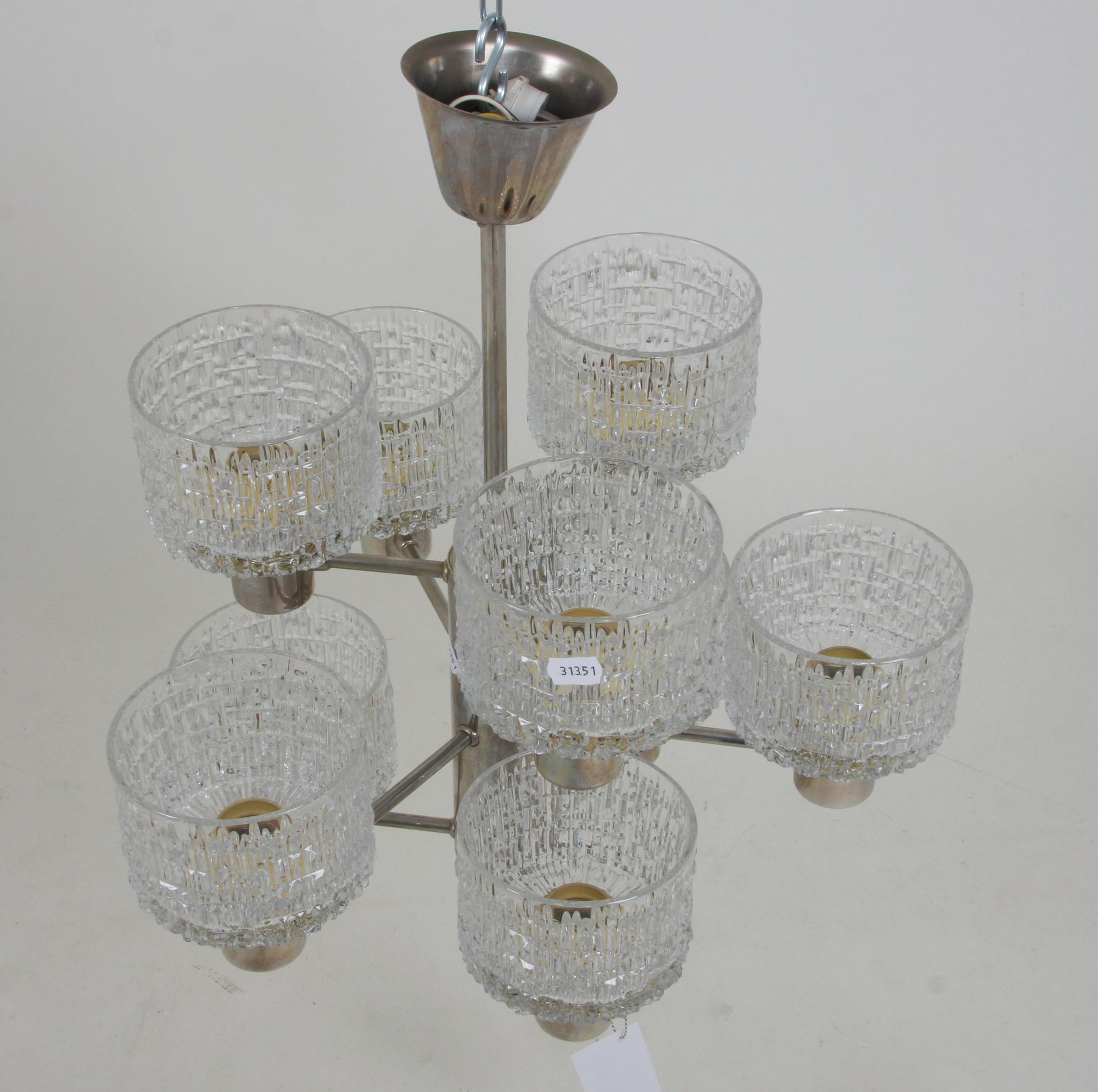 TAKARMATURER, ett par snarlika. H 52.