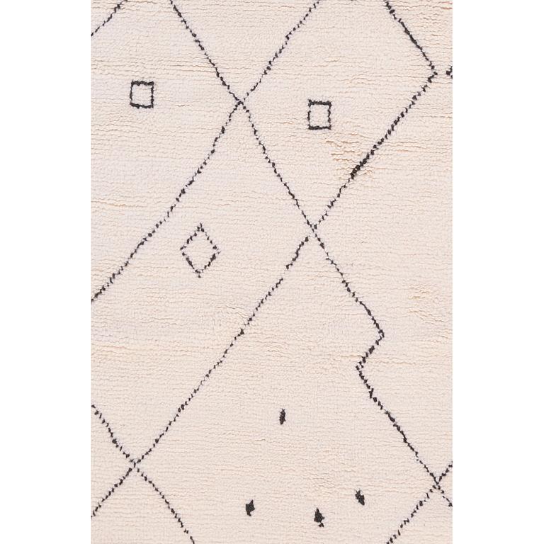 A Moroccan design carpet, 300 x 200 cm.