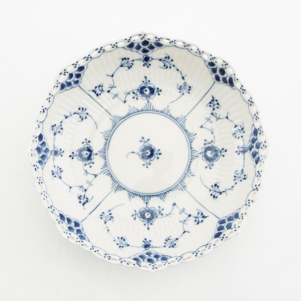 Servis 18 dlr "Musselmalet" Royal Copenhagen Danmark porslin.