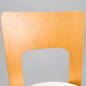 Alvar Aalto, stolar, 4 st, modell 66 och pall, modell E60, Artek, 1900-talets slut.